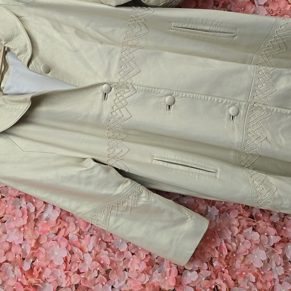 Dero by Rocco D’Amelio| Leather swing coat  with Pockets & Buttons | Size Medium - Picture 9 of 16